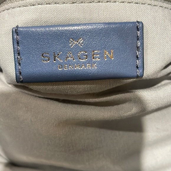 Skagen soft all leather steel blue purse. - Picture 7 of 13